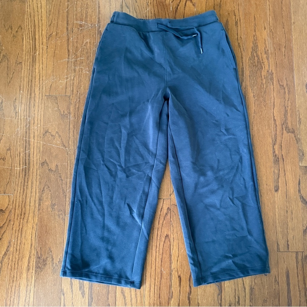 Women's Charcoal Gray Cropped Pull-On Wide-Leg Pants